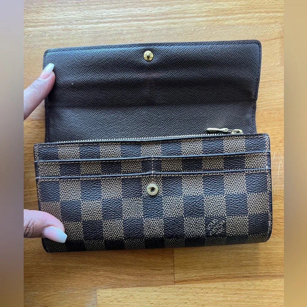Louis Vuitton Damier Ebene Sarah Wallet